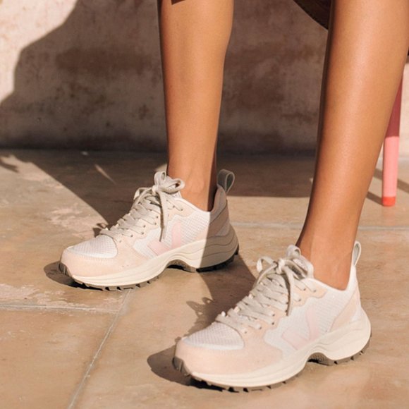 Veja Shoes - Veja Venturi Bastille Hexamesh in Petale